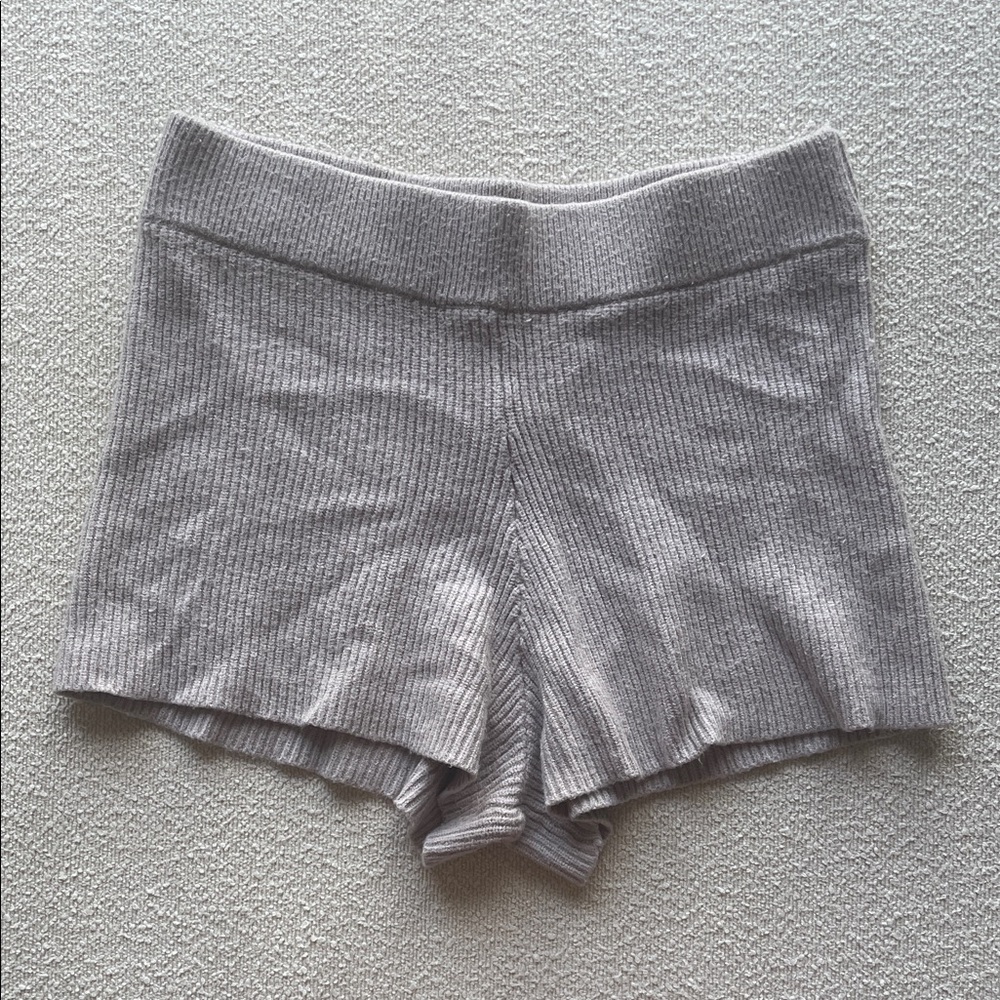 Beige Women's Ribbed Shorts